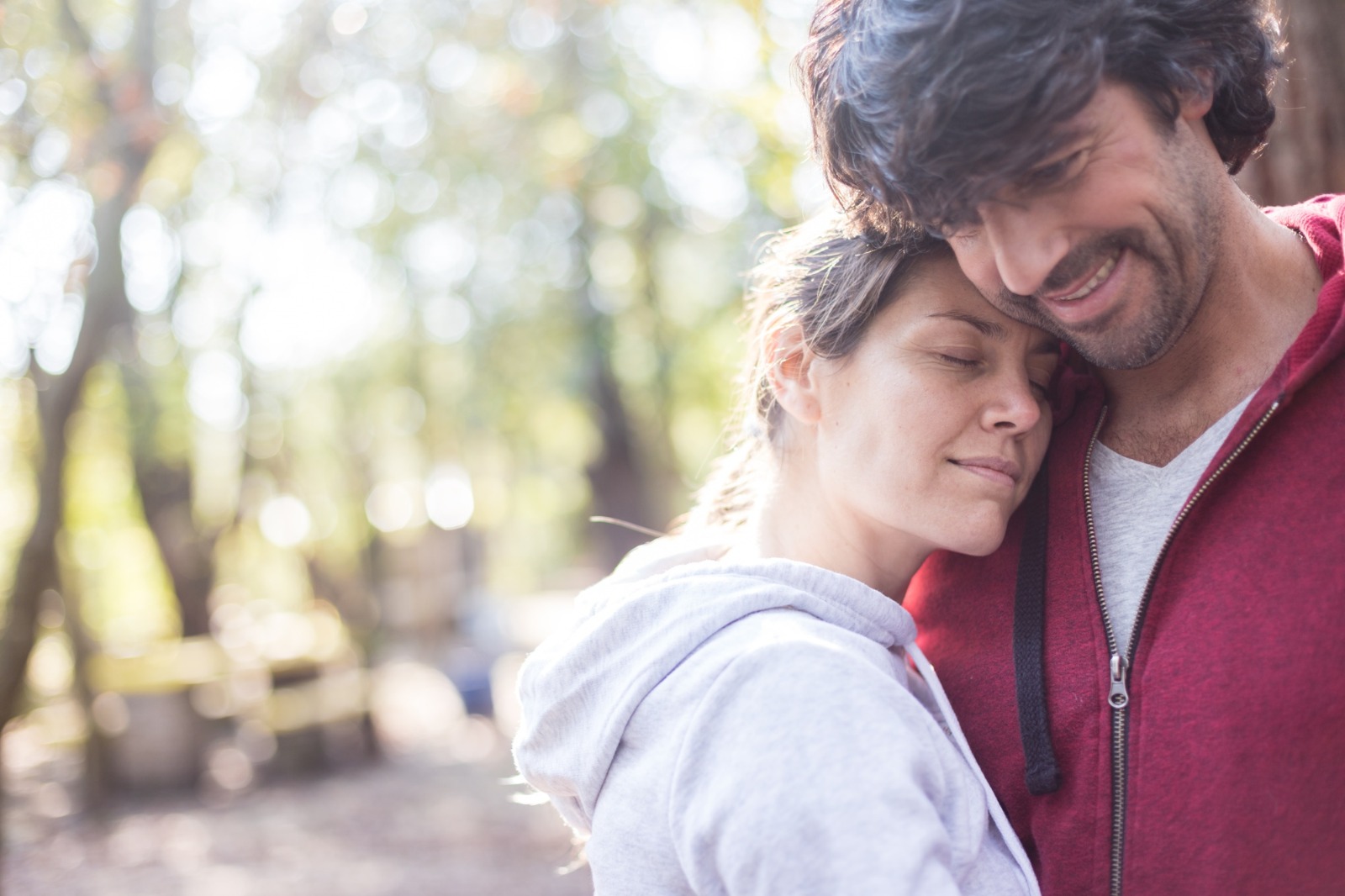 Emotionally unavailable man has fallen in love